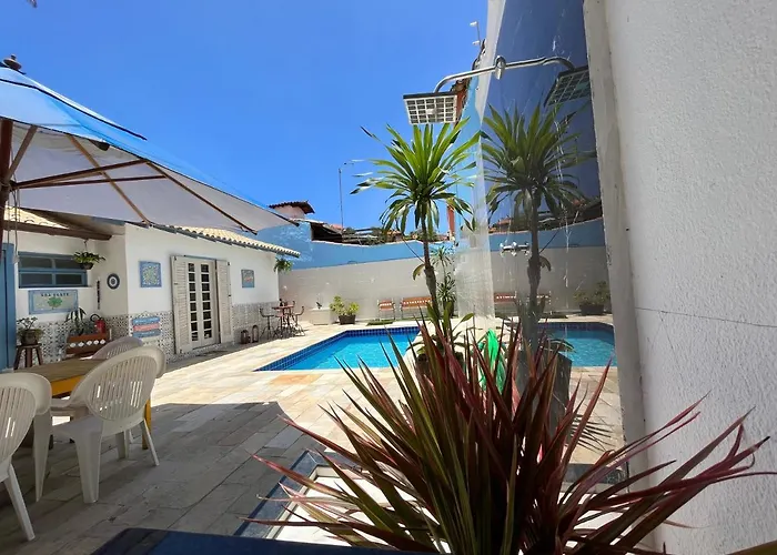 BOA SORTE SUITES com PISCINA GARAGEM e Pé na PRAIA de GERIBÁ Búzios